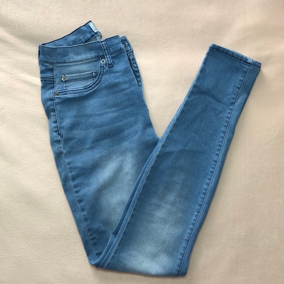 Mudd Denim - Mudd Skinny Super High-Rise Jegging